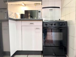 Apartamento Las Condes I Estacionamiento I Piscina I Costanera Center I Lavandería - Santiago - 6