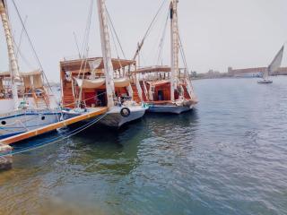 Floating Hotel - Family Home Nile Boat - Jazīrat al ‘Awwāmīyah - 0