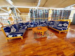 Floating Hotel - Family Home Nile Boat - Jazīrat al ‘Awwāmīyah - 4