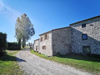 Gîte de charme en campagne, 5-8 pers., cheminée, nature, proche Pilat, activités à proximité - FR-1-582-269 - Saint-Romain-Lachalm - 0