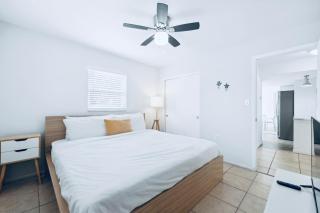 Penwood Pool Villa 15 minutes from the beach - Port Richey - 1