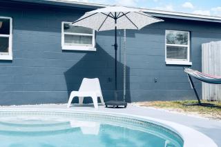 Penwood Pool Villa 15 minutes from the beach - Port Richey - 3