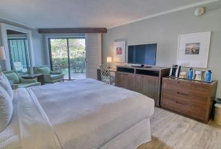 Chic Premier Garden Pool View Room Beach Front 4-Star Resort - Lihue - 2