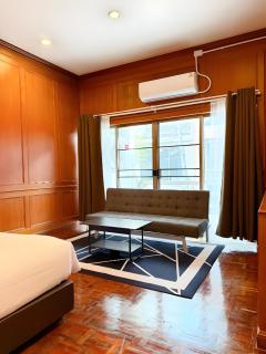 Stay On Sukhumvit Soi 11 - Makkasan - 5