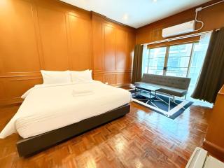 Stay On Sukhumvit Soi 11 - Makkasan - 0