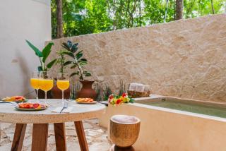 Your Dream Stay Pool Bikes & Near Every Hotspot - Tulum - 2