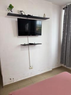 APARTAMENTO 3 habitaciones y piscina a solo 15 minutos del aeropuerto - Panama (ville) - 2