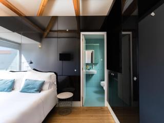 Pet-friendly riverside apartment in Porto - Porto - 4