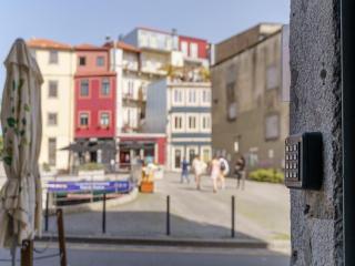 Cozy Coastal Apartment with Terrace - Porto - 9