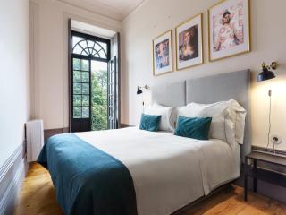 Cozy Coastal Apartment with Terrace - Porto - 7