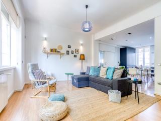 Spacious apartment near Bolhão Market - Porto - 3