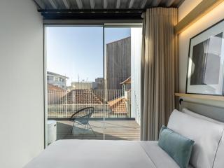 Modern Beachside Flat with Terrace - Matosinhos - 2