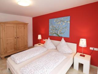 Holiday home with 2 bedrooms - - 5