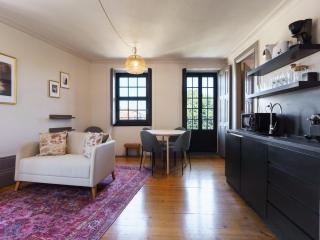 Historic Elegance in Central Porto - Porto - 5