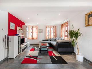 1 bedroom apartment - - 4
