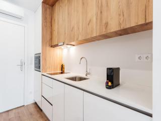Feel Porto Lapa Collection Flat City View - 5