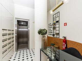 Stylish apartment with city views in Porto - Porto - 5