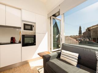 Stylish apartment with city views in Porto - Porto - 3