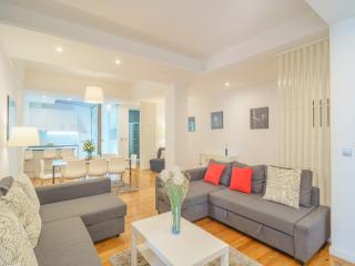 Apartment near Bolhão Metro Station - Porto - 0