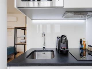 Cozy Coastal Apartment with Terrace - Porto - 9