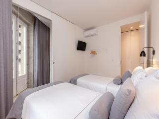 Elegant apartment in heart of Porto - Porto - 3