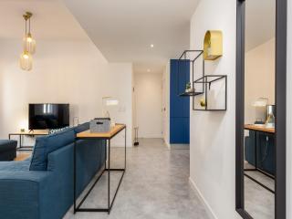 Elegant apartment in heart of Porto - Porto - 5