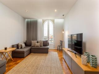 Spacious apartment with balcony in Porto - Porto - 4