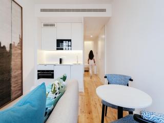 Stylish City Stay with Balcony - Porto - 1