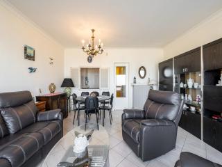 Classic comfort by the sea with parking - Blankenberge - 3