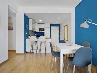 Apartment near Bajondillo Seabeach - 9