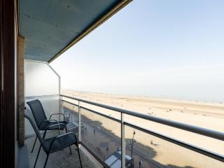 Apartment in Blankenberge with Sea Views - 6