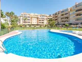 Beachfront apartment with pool, bikes - Torremolinos - 0