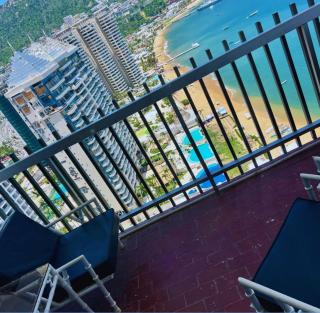 La Palapa Acapulco - 1