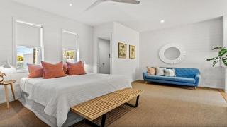 Byron Centre Apartment with Pool - 9