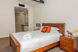 Newcastle Penthouse - Sleeps 10 - Wickham - 6
