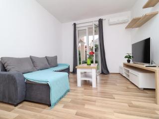 Charming Apartment Ana - One Bedroom Apartment with Terrace - Mlini - 7