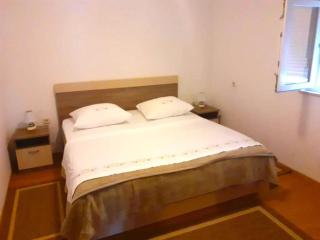 Seaside Okrug Gornji Apartment with Terrace and Patio - Two Bedroom Apartment with Terrace - Trogir - 5