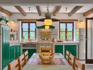 Authentic Villa Bani - Four Bedroom Villa With Pool - Livade - 2