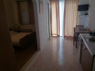 Apartments Libertas - Studio with Balcony and Sea View - 8 - Rogoznica (Rogosnizza) - 1