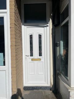 Stylish and Spacious two-bedroom Apartment - 9