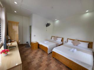 GOLDEN LAND HOTEL - 3