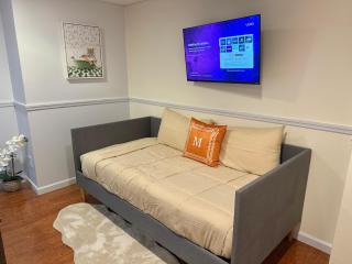 Cozy & Charming place with pool access & Gym - Fishkill - 3