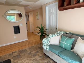 Cozy & Charming place with pool access & Gym - Fishkill - 0