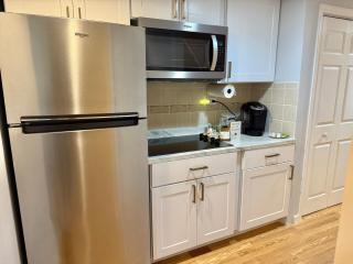 Cozy & Charming place with pool access & Gym - Fishkill - 7