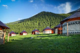 Taberik Ethno Resort - Dzhetyoguz - 1