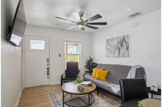 Your Amazing 3BR2BA Downtown Delight - San Antonio - 5