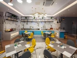 Magnotel Hotel Shiyan Wuyan Pedestrian Street - Shiyan - 5