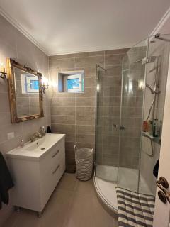 Lovely holiday home in Lozova - - 4