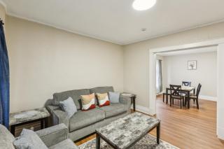 Cozy Upper Flat Minutes from Niagara Falls apts - Niagara Falls - 6