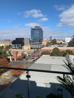 7th Floor Apartment - Geelong - 5